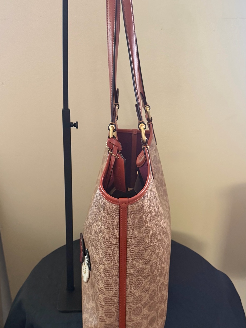 Coach Signature Canvas Floral Appliqué Tote in Brown/Rust - Picture 4 of 8
